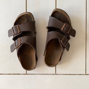 Women’s 2 strap birks